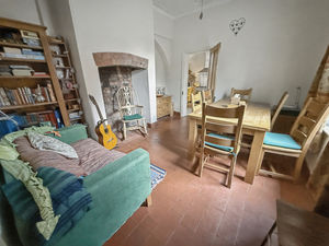 Photo 18- click for photo gallery